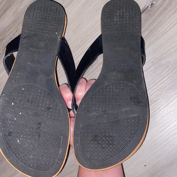 Women’s Kalli flip flops size 8 - Picture 2 of 3